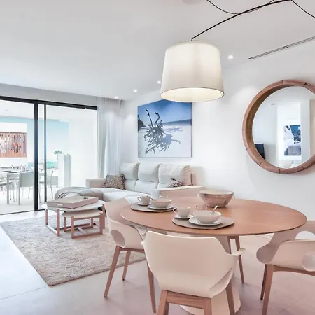 Infinity 0-2 Luxe Partial Sea View 2b Vakantiehuis