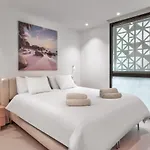Hébergement de vacances Infinity 0-2 Luxe Partial Sea View 2b *
